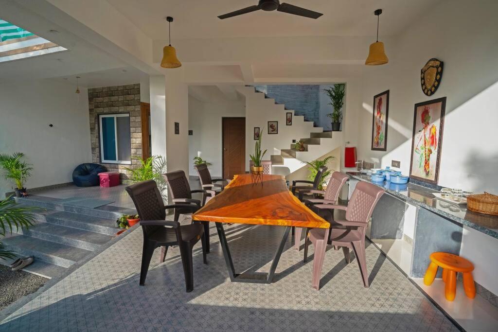Almond Villa Find Your Paradise Alībāg Exterior photo